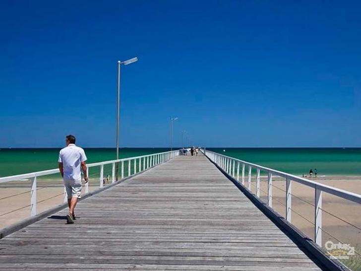 Port Adelaide Backpackers Pansiyon Dış mekan fotoğraf
